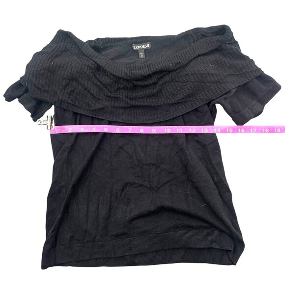 Express Black Cowl - Picture 3 of 5